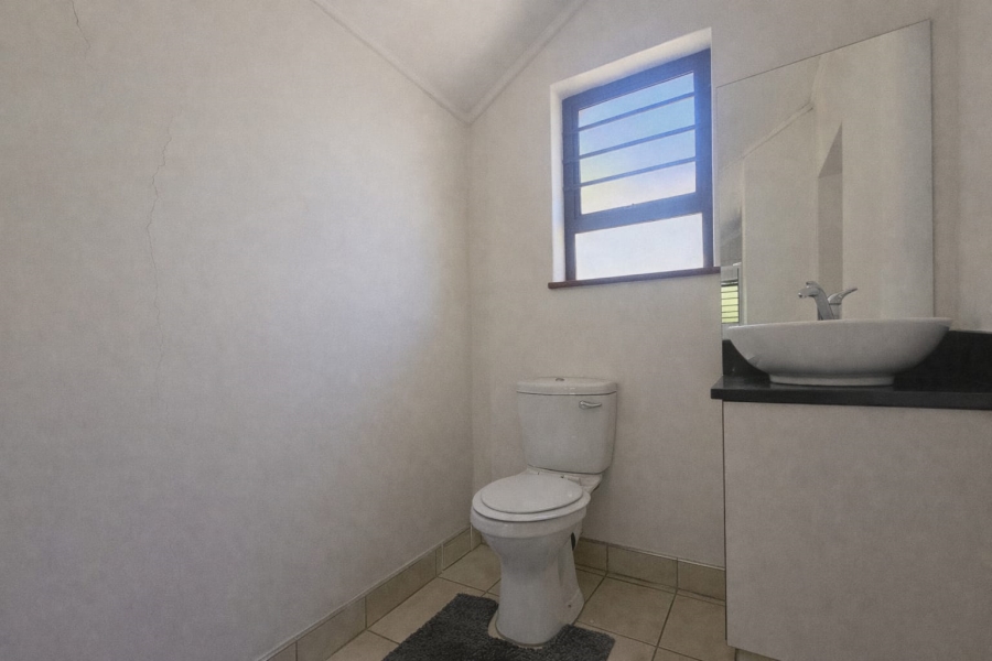 7 Bedroom Property for Sale in Ladybrand Free State